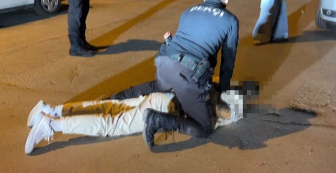 Drift, makas, kırmızı ışık… Alkollü sürücü polisten kaçamadı