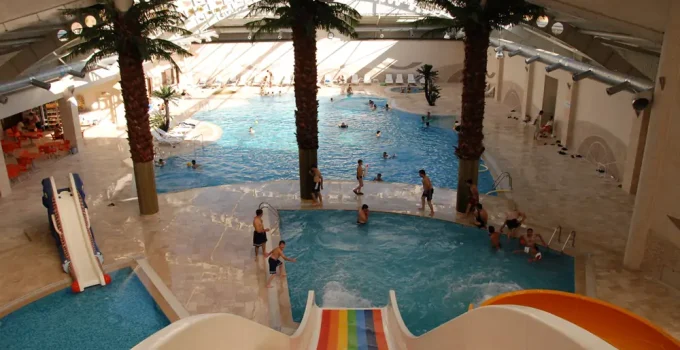 Gediz’de öğrencilere karne hediyesi: Aquapark 5 gün boyunca ücretsiz