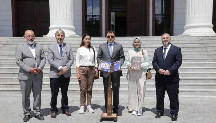 Ulu Cami’de Karekod Destekli Dijital Rehber Sistemi hayata geçirildi