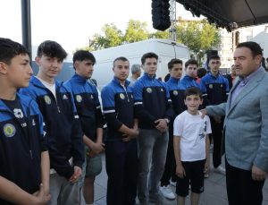 Germiyan Festivali’nde başarılı sporcular kürsüye çıktı