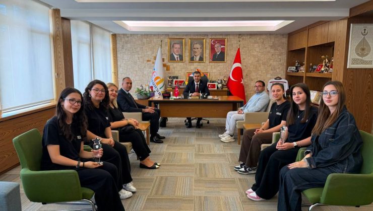 Başkan Akel’den Türkiye derecesi elde eden öğrencilere tebrik