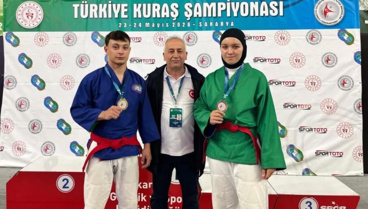 Kuraşta Türkiye şampiyonluğu ve 3’üncülük Kütahya’ya geldi