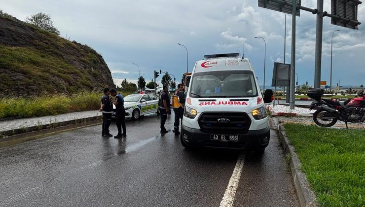 Otomobille ile motosiklet çarpıştı: 1 yaralı