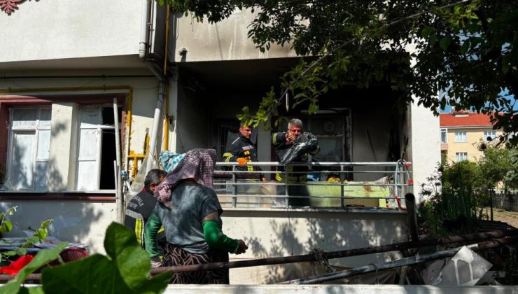Yemek yaparken alev alan tava yangın çıkardı