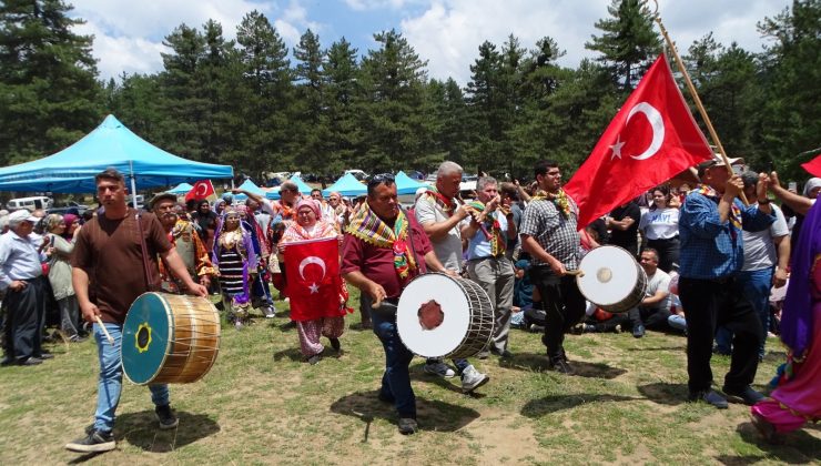 Gölcük Yaylası’nda yörük şenliği: Başkan Aktulun’un performansı dikkat çekti