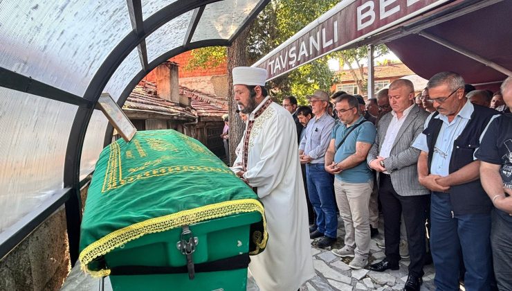 Kızılırmak kenarında ölü bulunan genç Tavşanlı’da toprağa verildi