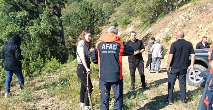 Dağ yolunda kaybolan genç çift sağ olarak bulundu
