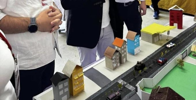 Öğrencilerden trafik güvenliğine yenilikçi çözümler