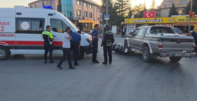 Motosiklet ile cip çarpıştı: 1 yaralı