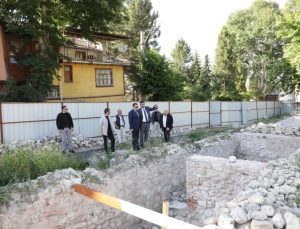 Tarihi külliye yeniden ayağa kalkıyor