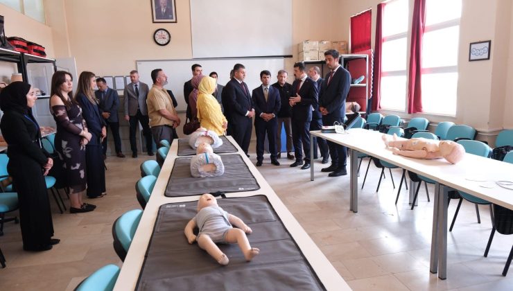 Gediz’de ‘İlkyardım Eğitim Merkezi’ hizmete açıldı