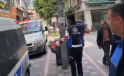 Kaldırımları işgal eden malzemeler tek tek toplandı