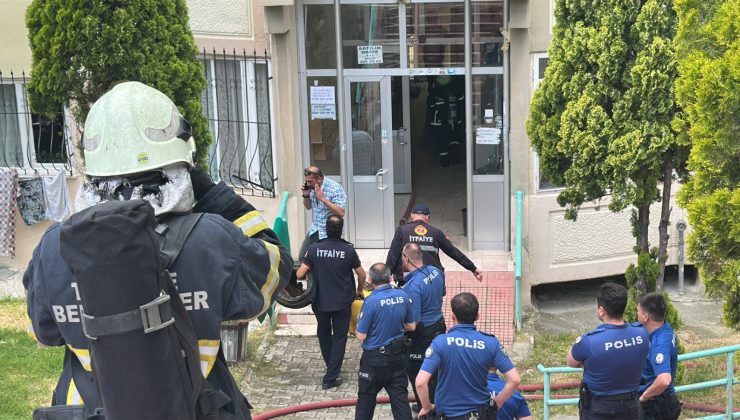 ASANSÖR DAİRESİNDE ÇIKAN YANGIN PANİĞE NEDEN OLDU
