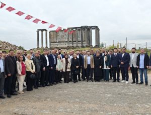 Çavdarhisar Belediyesi’nden bir ilk: Aizanoi Antik Fest’te büyük coşku