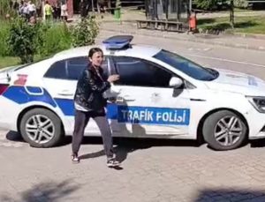 Kimliği geçersiz çıkan öğrenci için ekipler seferber oldu: Sınava son saniyelerde yetişti