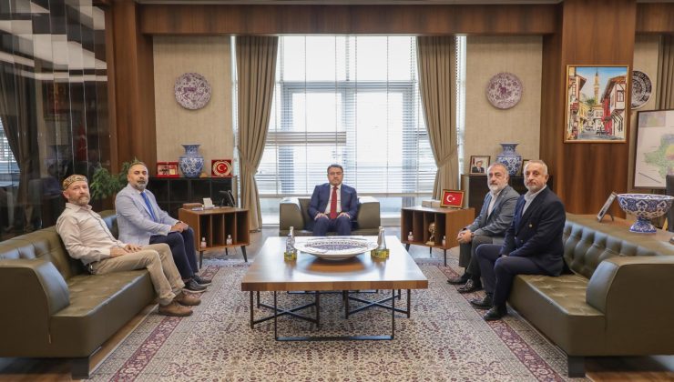 Kütahya’nın köklü sanat geleneği geleceğe taşınıyor