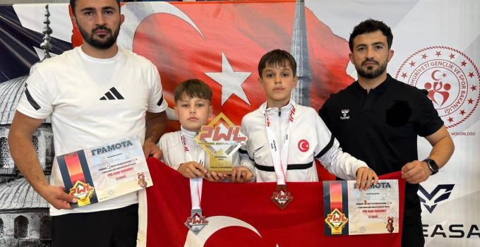 Kütahyalı güreşçiler Moskova yolunda