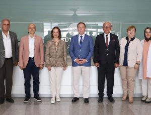 KUTSO yönetiminden Kavuncu’ya taziye ziyareti