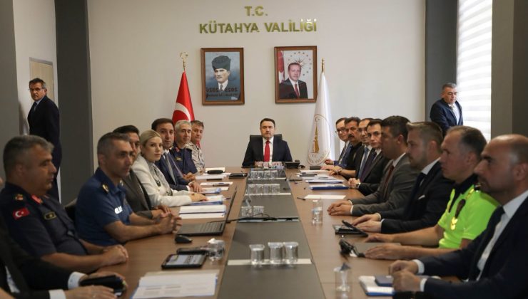 Uyuşturucu ve kaçakçılığa karşı ilave önlemler görüşüldü