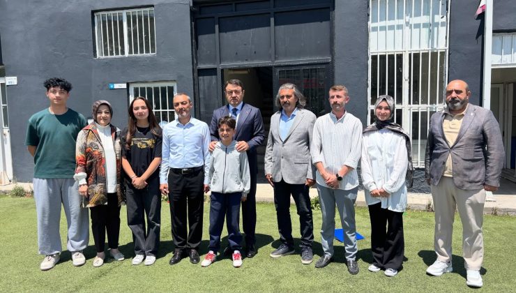 Vali Işın’dan Germiyan Ata Spor Kulübü’ne ziyaret