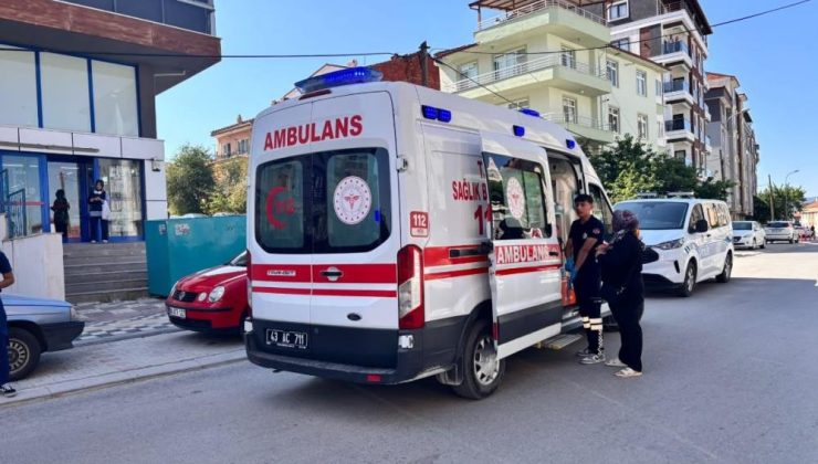 Kontrolden çıkan motosiklet devrildi: 1 yaralı