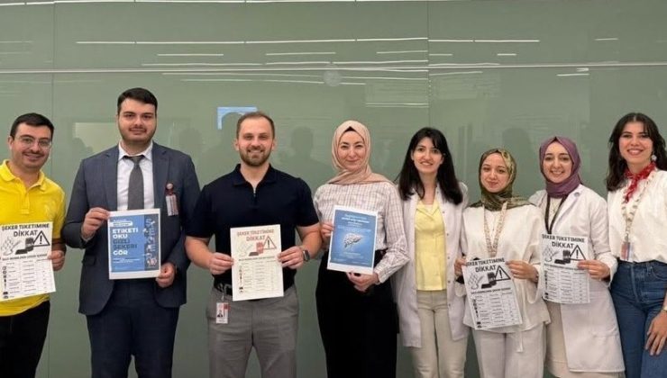 Şehir Hastanesi’nde vatandaşlara aşırı şeker tüketimi uyarısı