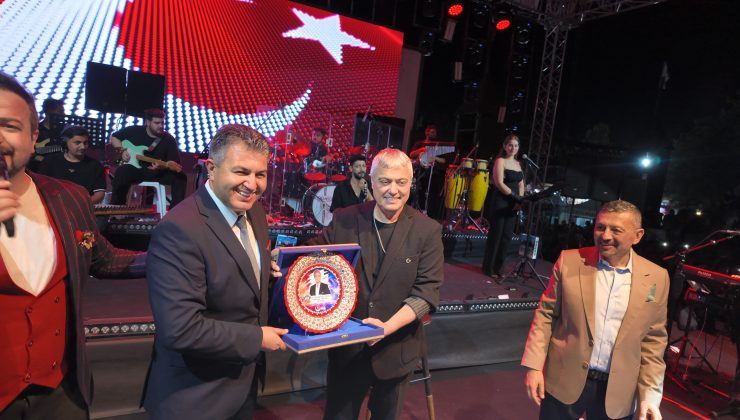 Tarhana Festivali’nin ilk gününde Cengiz Kurtoğlu coşkusu