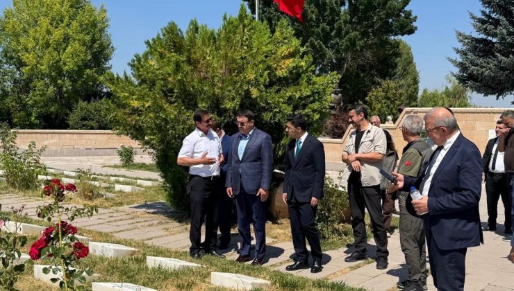Vali Işın’dan Dumlupınar Şehitliği ve Diorama Müzesi’nde inceleme