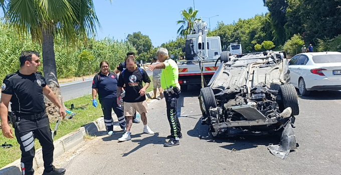 Evlilik teklifine giderken kaza yaptı, yüzük ve çiçeği bulunmadan ambulansa binmedi