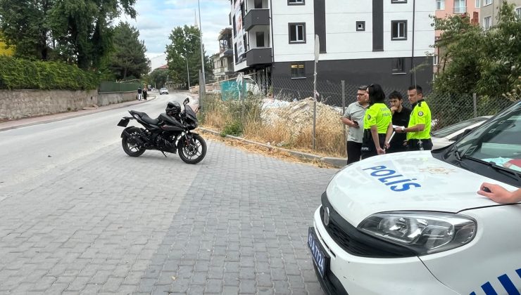 Otomobil ile motosiklet çarpıştı: 1 yaralı