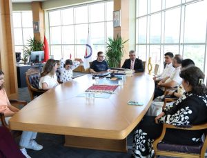 Rektör Kızıltoprak özel öğrencileri DPÜ’de ağırladı
