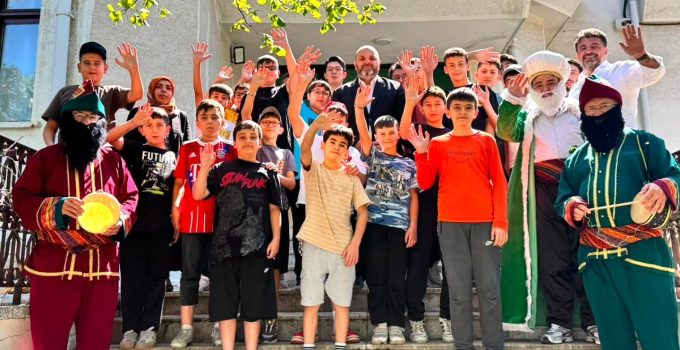 Müftü Açık öğrencilerle Çamlıca’da buluştu: ‘Yaz tatili sizler için önemli bir fırsat’