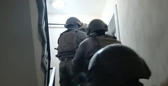 Jandarmadan FETÖ operasyonu