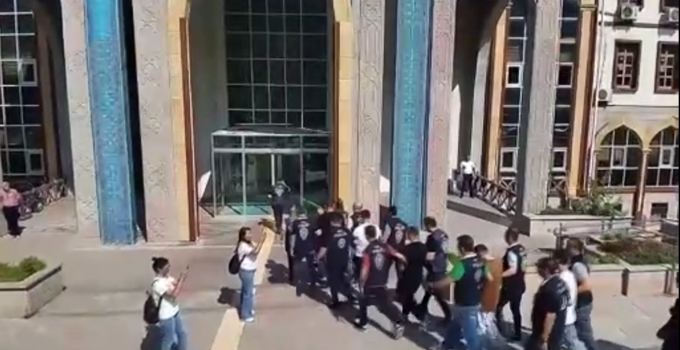 Siber dolandırıcılık operasyonu: 9 ilden biri Kütahya