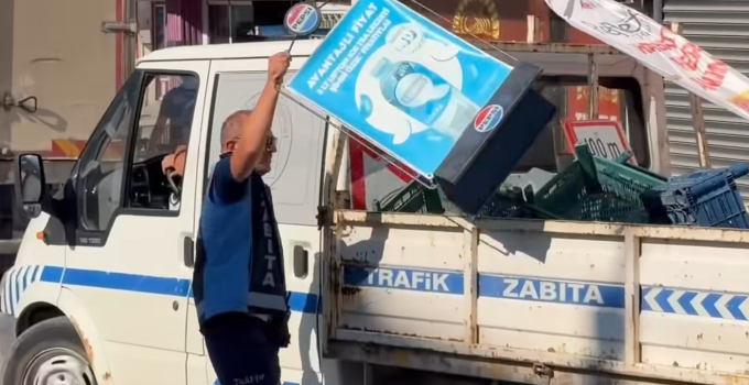 Tavşanlı’da zabıta ekiplerinden kaldırım işgaline geçit yok