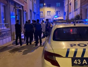 24 YAŞINDAKİ SURİYELİ GENÇ EVİNDE ÖLÜ BULUNDU