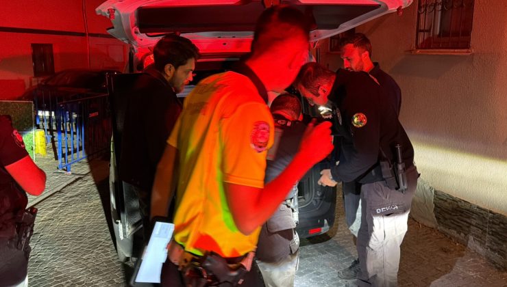 ALKOLLÜ SÜRÜCÜ ‘DUR’ İHTARINA UYMADI, POLİSTEN DE CEZADAN DA KAÇAMADI