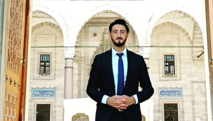 KÜTAHYALI MÜEZZİN, AYASOFYA’NIN 6. YIL DÖNÜMÜNDE CUMA SELASI OKUDU