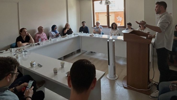 Sağlıklı Hayat Merkezi’nin çalışmaları Şehir Hastanesi hekimlerine anlatıldı
