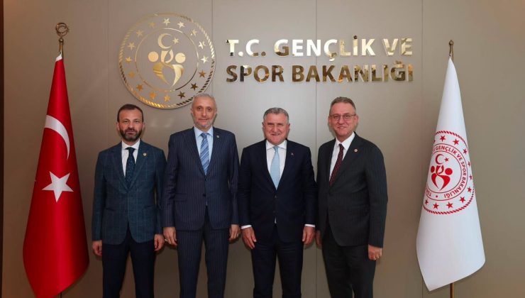 Kütahya’nın gençlik ve spor yatırımları Ankara’da masaya yatırıldı