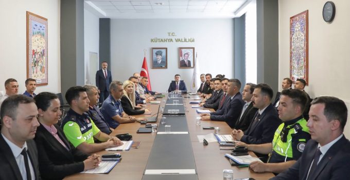 Uyuşturucu ve kaçakçılıkla mücadele ele alındı: ‘Çalışmaları taviz vermeden sürdüreceğiz’