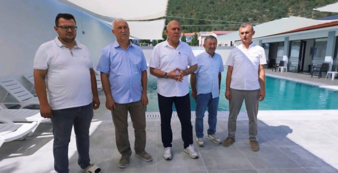 Hisarcık’ta yarı olimpik yüzme havuzu faaliyete geçti