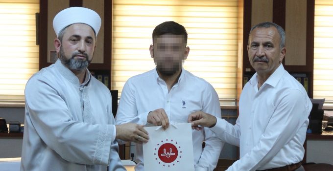 Hristiyan hükümlü cezaevinde Müslüman oldu