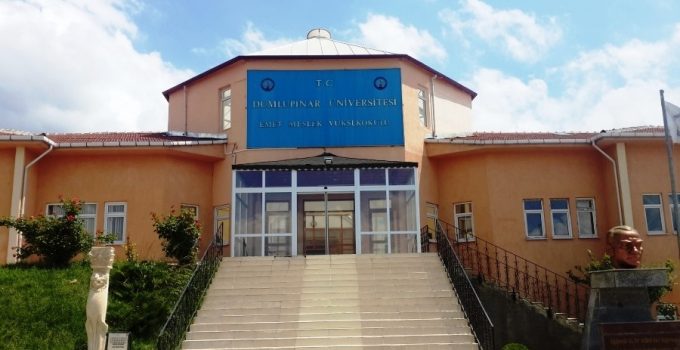 Emet MYO’da 5 programın kontenjanları tamamen doldu