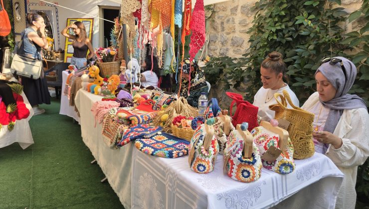 Kütahya’nın üreten kadınlarının el emeği ürünleri görücüye çıktı