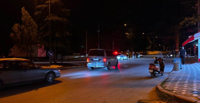 İKİ MOTOSİKLET ÇAPRIŞTI: 2 YARALI