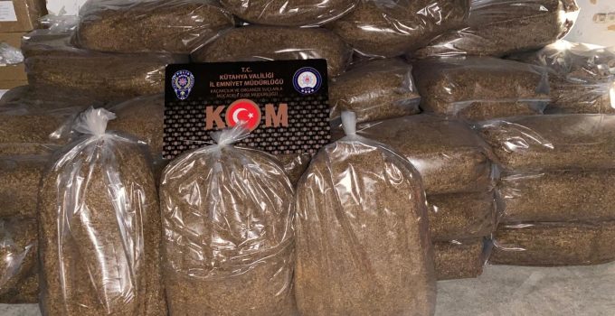 DURDURULAN İKİ ARAÇTA 1 TON 716 KİLO TÜTÜN ELE GEÇİRİLDİ
