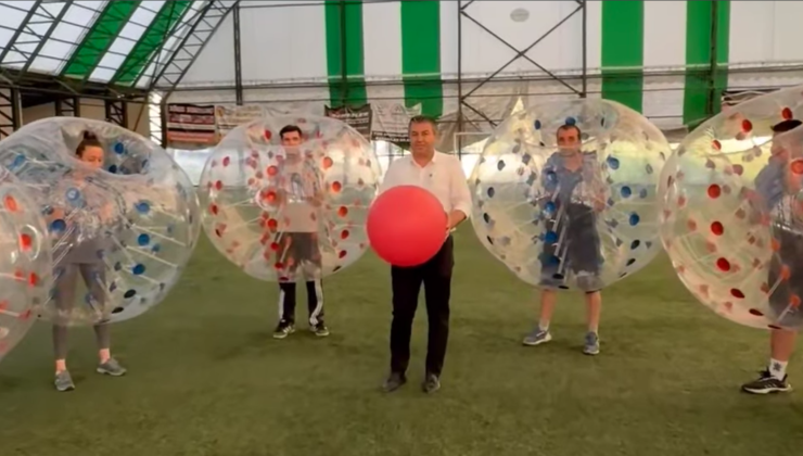 Gediz’de balon futbolu etkinliği renkli anlara sahne oldu