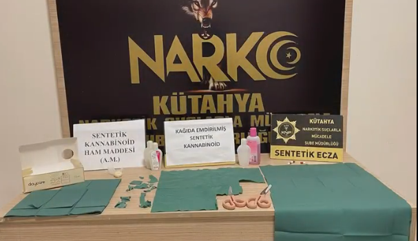 56 BİN İÇİMLİK SENTETİK UYUŞTURUCU ELE GEÇİRİLDİ: 1 TUTUKLAMA