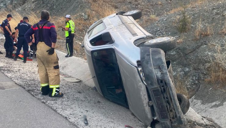 HAFİF TİCARİ ARAÇ SU KANALINA DEVRİLDİ: 1 YARALI